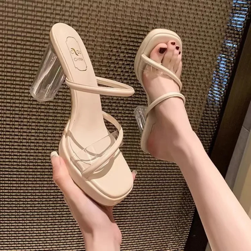 Women's Slippers Summer New Open Toe Casual High Heel Slippers Outdoor Fashion Banquet Party Shoes Plus Size Women's Sandals 43
Women's Slippers Summer New Open Toe Casual High Heel Slippers Outdoor Fashion Banquet Party Shoes Plus Size Women's Sandals 43