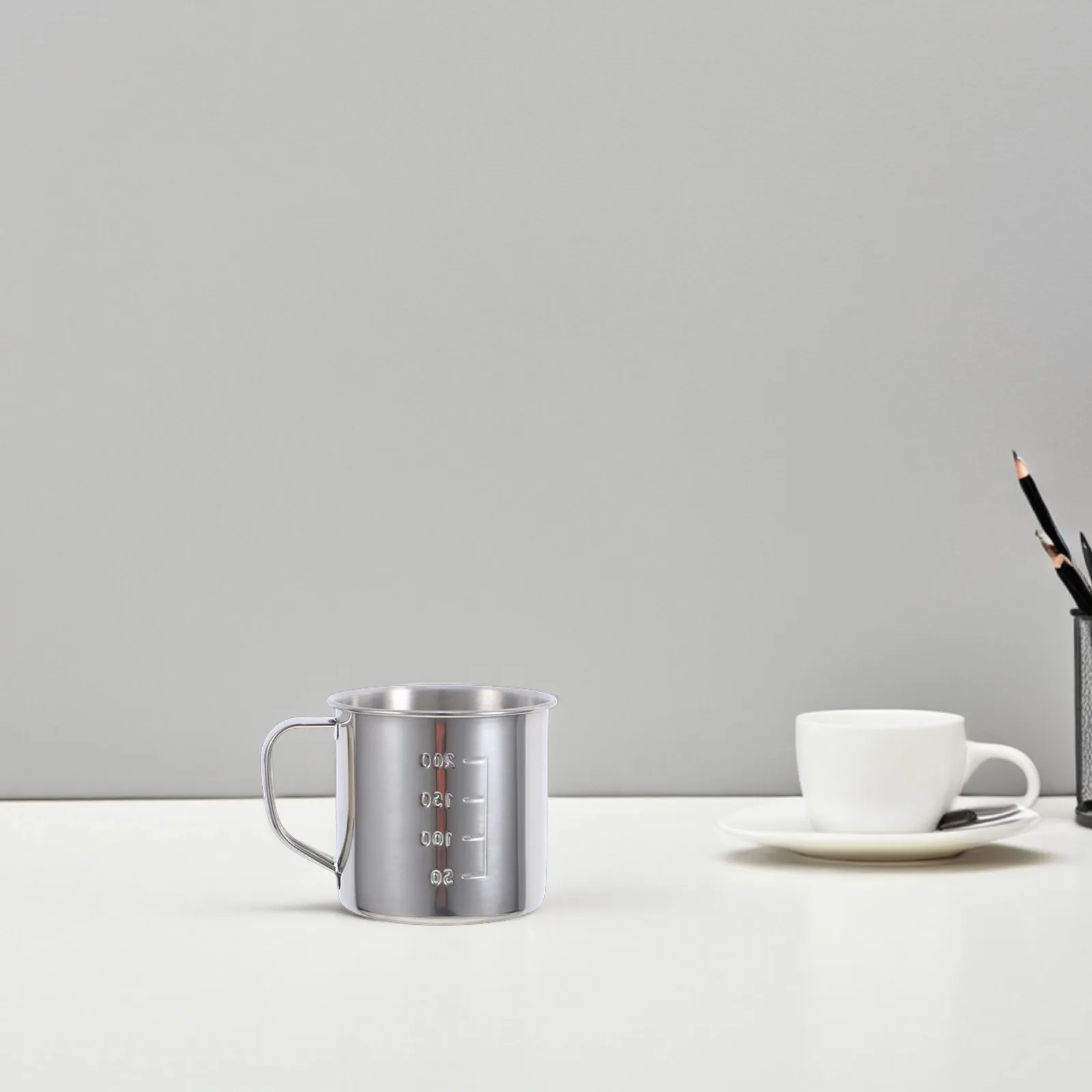 1pc Stainless Steel Tea Cup Kids Water Mug 304 Graduated Scale Ergonomic Handle Home Kindergarten Camping Metal Cups
1pc Stainless Steel Tea Cup Kids Water Mug 304 Graduated Scale Ergonomic Handle Home Kindergarten Camping Metal Cups