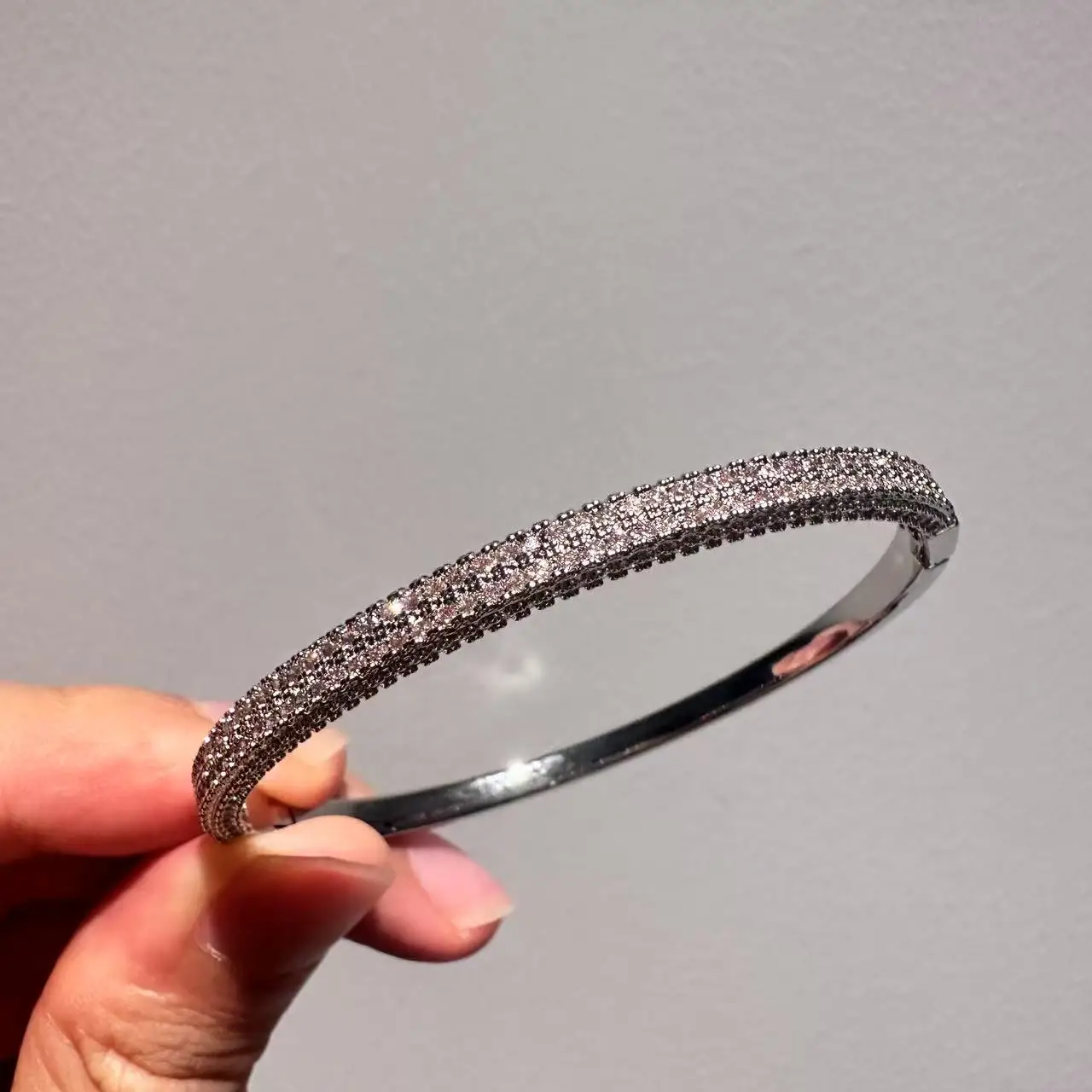 S925 Sterling Silver Bracelet For Women Minimalist Smooth Hypoallergenic Jewelry Gift For Friends Valentine's Day Free Shipping
S925 Sterling Silver Bracelet For Women Minimalist Smooth Hypoallergenic Jewelry Gift For Friends Valentine's Day Free Shipping
