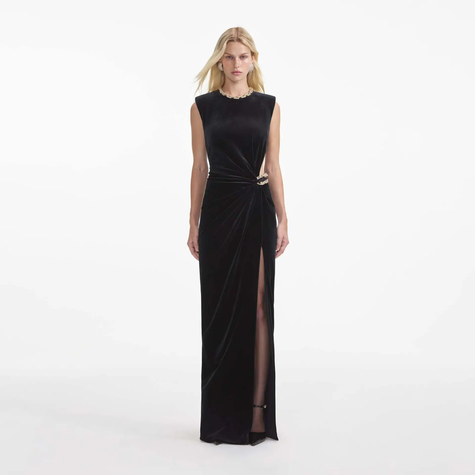 High Quality Black Color Women Sexy Sleeveless O-Neck Velvet Bodycon Long Maxi Dress Elegant Evening Party Cocktail Dress
High Quality Black Color Women Sexy Sleeveless O-Neck Velvet Bodycon Long Maxi Dress Elegant Evening Party Cocktail Dress