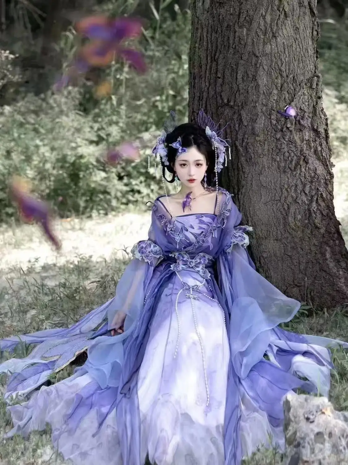 Original Chinese Purple Hanfu Women's Weijin Period Embroidery Butterfly Hezi Skirt Niche Halloween Goddess Cosplay Clothing
Original Chinese Purple Hanfu Women's Weijin Period Embroidery Butterfly Hezi Skirt Niche Halloween Goddess Cosplay Clothing
