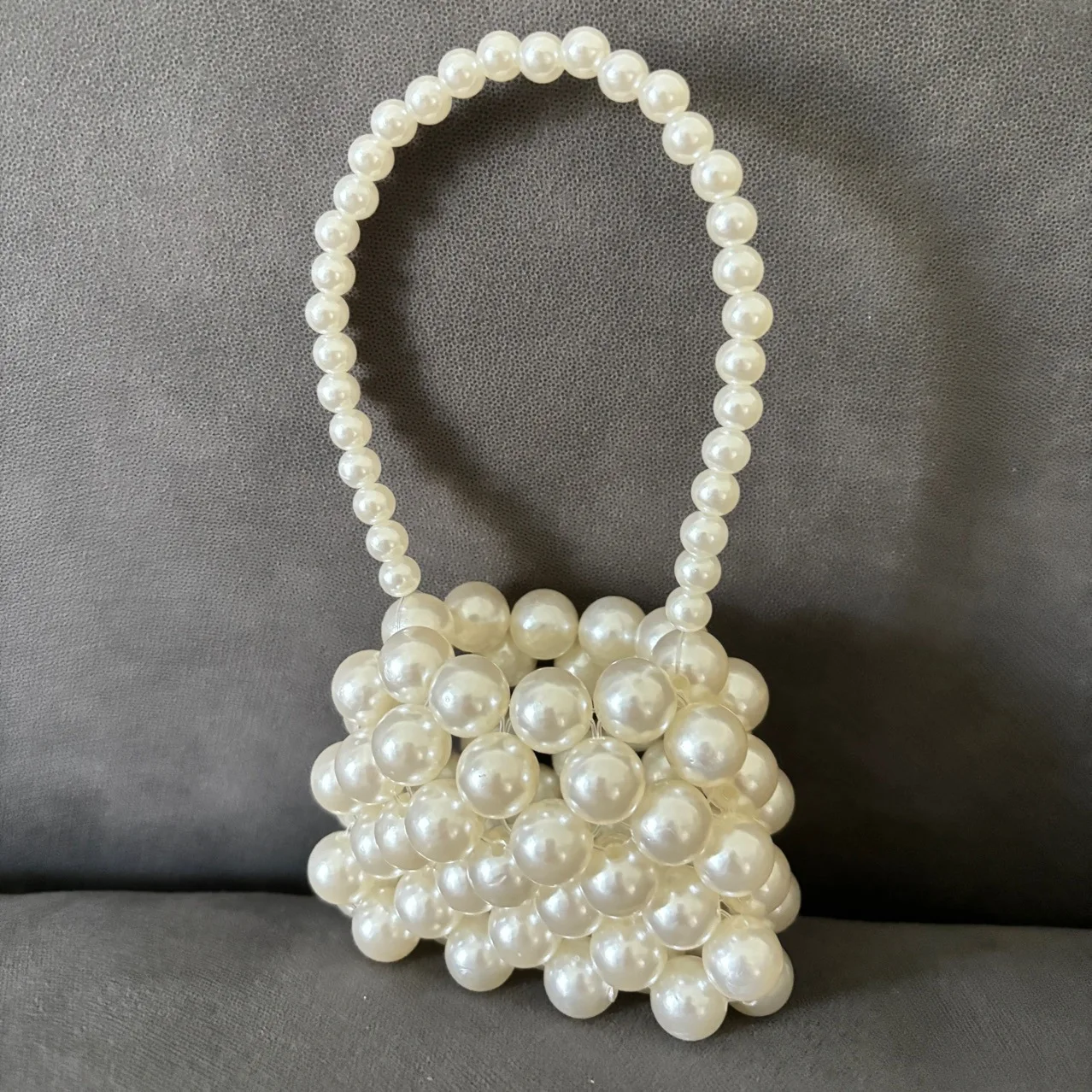 Мини-кошелек для маленькой девочки, милая сумка-тоут с жемчугом, детская праздничная сумка, аксессуары, ручная сумка
Мини-кошелек для маленькой девочки, милая сумка-тоут с жемчугом, детская праздничная сумка, аксессуары, ручная сумка