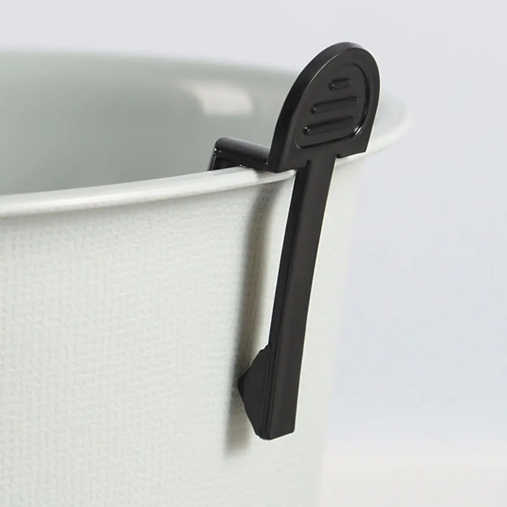 60Pcs Premium Plastic Trash Can Clamps Non-Slip Fixation Clips for Baskets and Bins Black Trash Can Clips Garbage Bin Clamp
60Pcs Premium Plastic Trash Can Clamps Non-Slip Fixation Clips for Baskets and Bins Black Trash Can Clips Garbage Bin Clamp