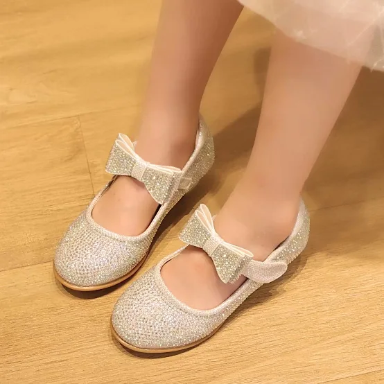 Girls Mary Janes for Party Wedding Shows 2023 New Rhinestones Bow Low Heels Kids Shoes Casual Children Performance Shoes Elegant
Girls Mary Janes for Party Wedding Shows 2023 New Rhinestones Bow Low Heels Kids Shoes Casual Children Performance Shoes Elegant