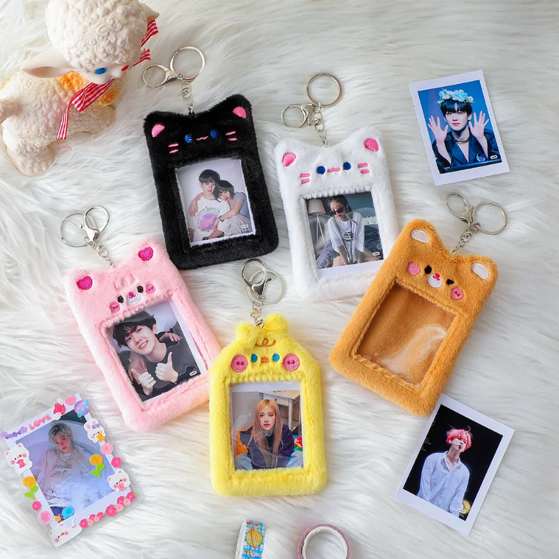 Kawaii плюшевая фотография Искусственный Кролик Медведь Кот Kpop фото Искусственная Девушка Симпатичный Брелок ID кредитный банк защита Канцтовары
Kawaii плюшевая фотография Искусственный Кролик Медведь Кот Kpop фото Искусственная Девушка Симпатичный Брелок ID кредитный банк защита Канцтовары