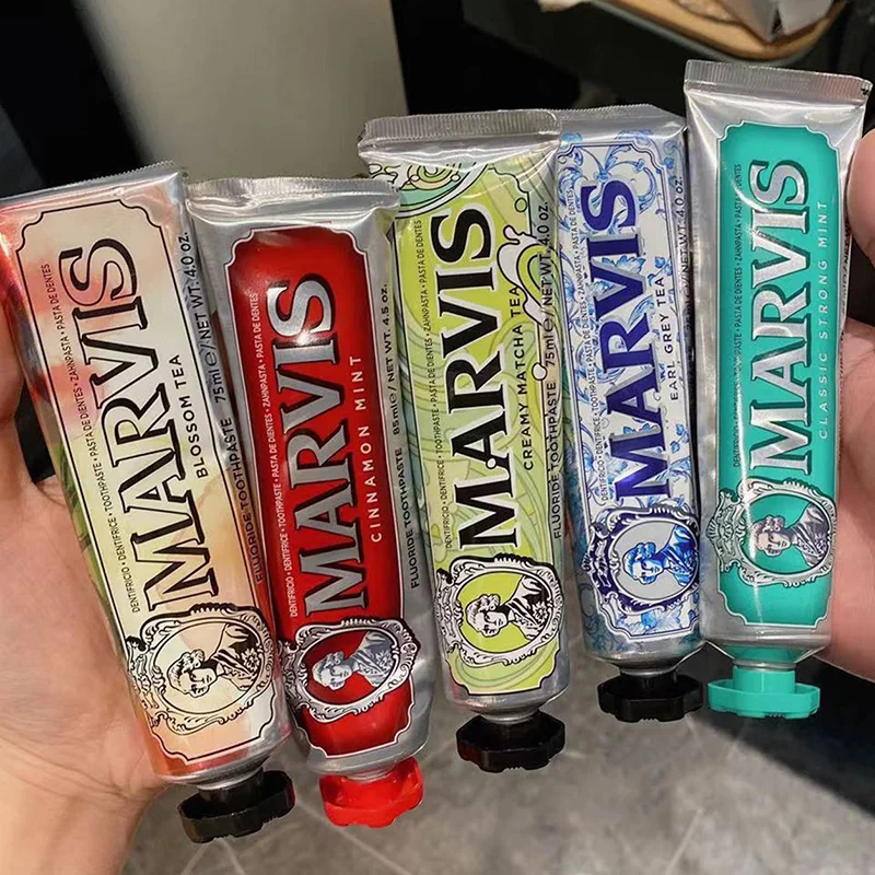 Зубная паста Marvis Whitening Healthmint для отбеливания и свежести дыхания, Италия, оригинал, 75 мл, удаляет пятна от курения, отбеливает зубы, устраняет желтизну.
Зубная паста Marvis Whitening Healthmint для отбеливания и свежести дыхания, Италия, оригинал, 75 мл, удаляет пятна от курения, отбеливает зубы, устраняет желтизну.