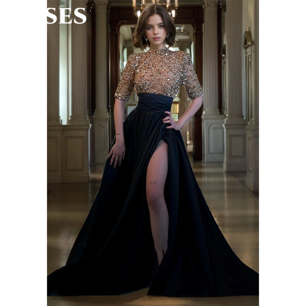 ROSES Champagne and Black Prom Dresses High Neck Evening Dresses A Line Party Dress with High Split Robe De Soirée Customized
ROSES Champagne and Black Prom Dresses High Neck Evening Dresses A Line Party Dress with High Split Robe De Soirée Customized