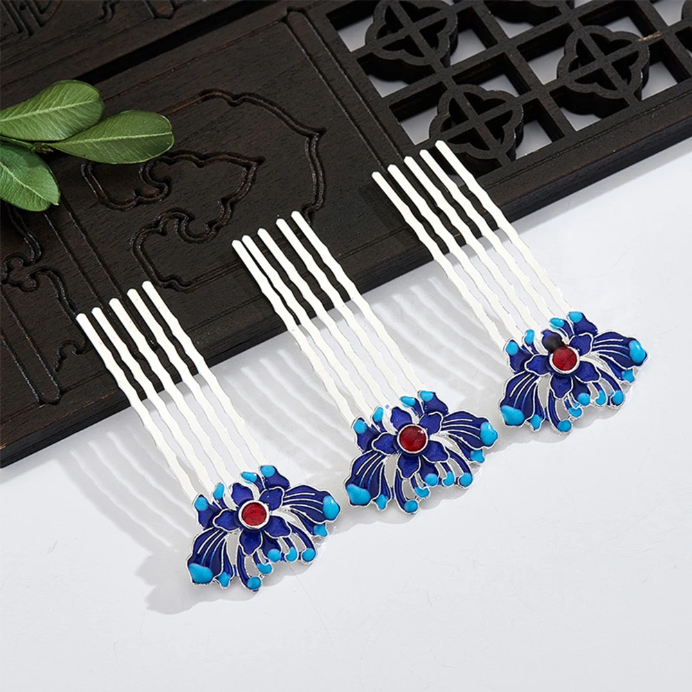 Green Elegant Classical Style Chinese Blue Lotus Hanfu Hairpin Hair Accessories Headwear Cloisonne Hair Comb
Green Elegant Classical Style Chinese Blue Lotus Hanfu Hairpin Hair Accessories Headwear Cloisonne Hair Comb