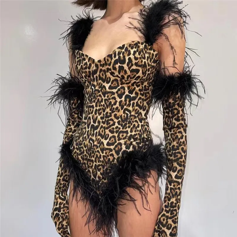 Women New Sexy Leopard Sling Fur Sleeves Bodysuit Stage Dance Costume Nightclub Dance Female Singer Show Bodysuit
Women New Sexy Leopard Sling Fur Sleeves Bodysuit Stage Dance Costume Nightclub Dance Female Singer Show Bodysuit