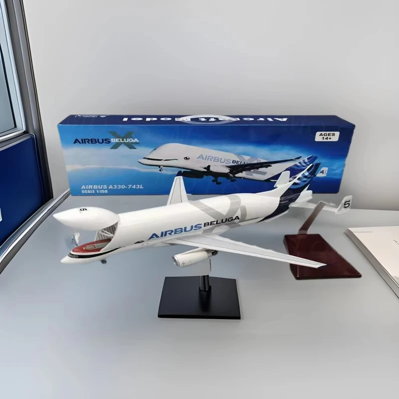 Масштаб 1:150 Beluga Airlines A330-600 Модель транспортного самолета Beluga с подсветкой и колесами База Авиационные коллекционные украшения
Масштаб 1:150 Beluga Airlines A330-600 Модель транспортного самолета Beluga с подсветкой и колесами База Авиационные коллекционные украшения