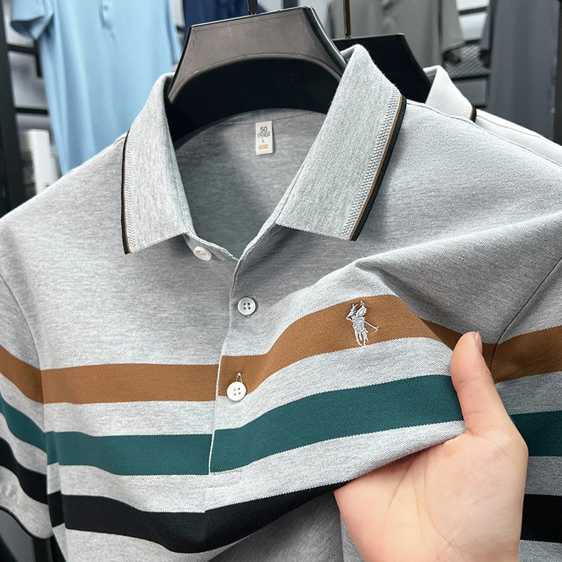 Boutique cotton short sleeve men's polo shirt 2025 summer fashion striped high-end flip collar top casual youth business T-shirt
Boutique cotton short sleeve men's polo shirt 2025 summer fashion striped high-end flip collar top casual youth business T-shirt