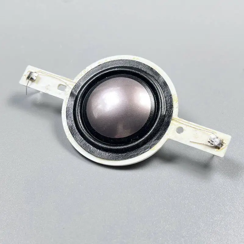 25.5mm composite white film edge tweeter diaphragm panel high-frequency voice coil 25.4 Stand 80mm long model
25.5mm composite white film edge tweeter diaphragm panel high-frequency voice coil 25.4 Stand 80mm long model