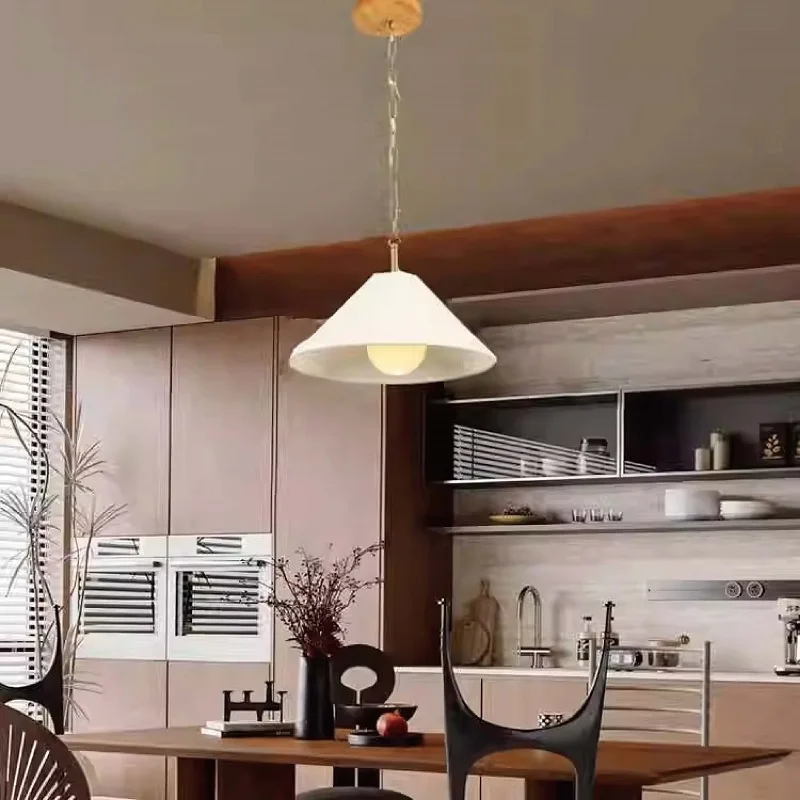 LED Living Room and Dining Room Fabric Pendant Light, Simple Bedroom and Study Decorative Light
LED Living Room and Dining Room Fabric Pendant Light, Simple Bedroom and Study Decorative Light