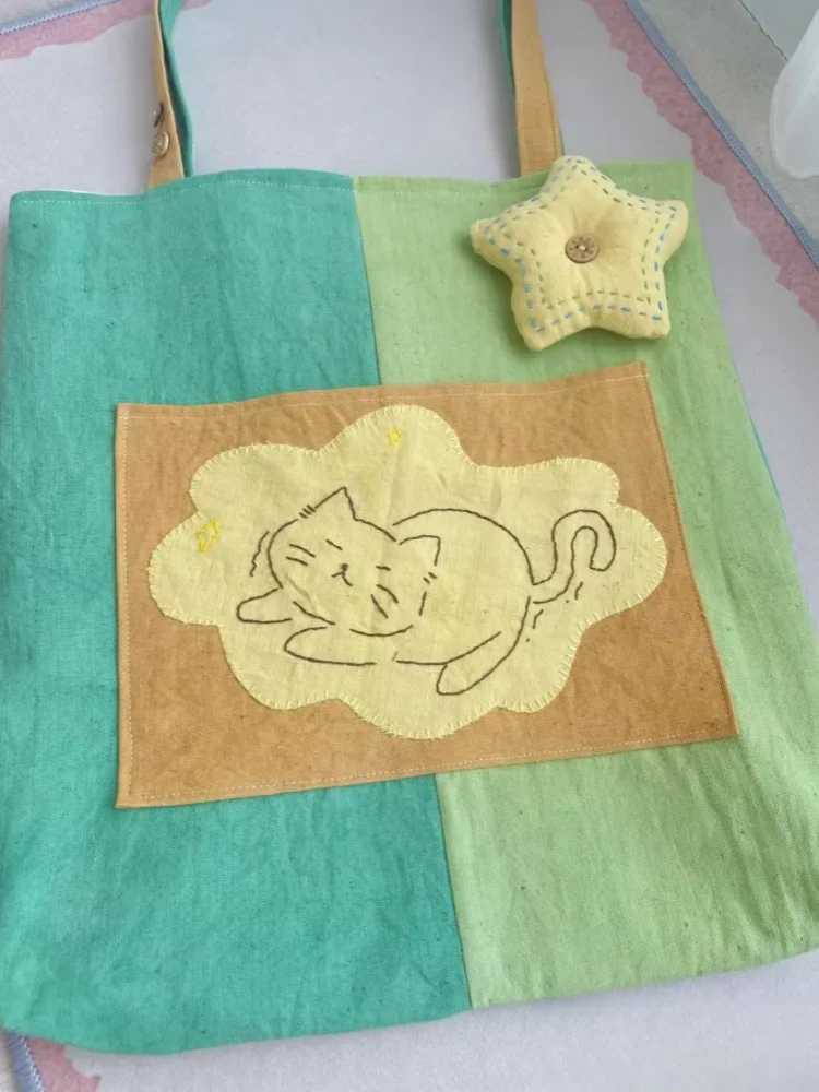 Versatile Splicing Canvas Handbag Cartoon Cat Shoulder Bags 2025 New
Versatile Splicing Canvas Handbag Cartoon Cat Shoulder Bags 2025 New