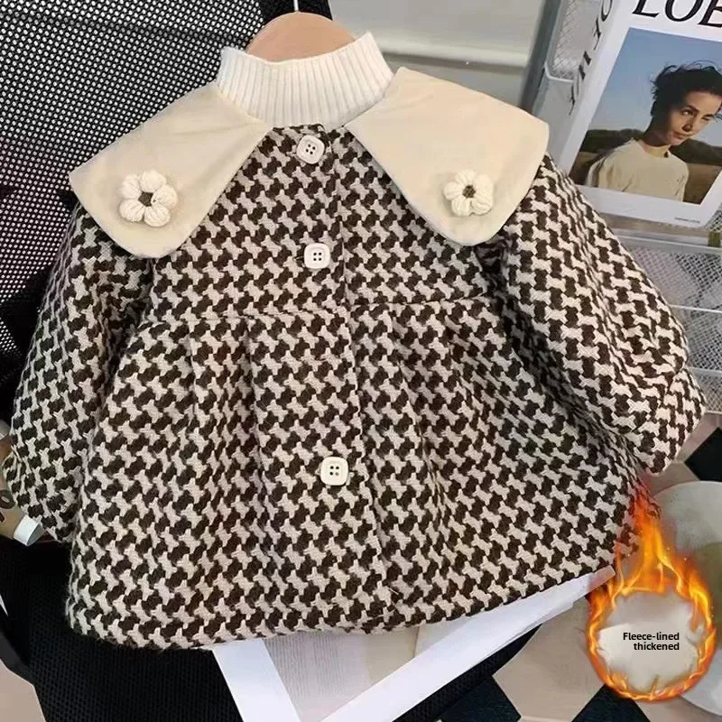 Girls' woolen coat Autumn winter foreign air little child thousand bird lattice girl baby with wool thick woolen winter coat
Girls' woolen coat Autumn winter foreign air little child thousand bird lattice girl baby with wool thick woolen winter coat