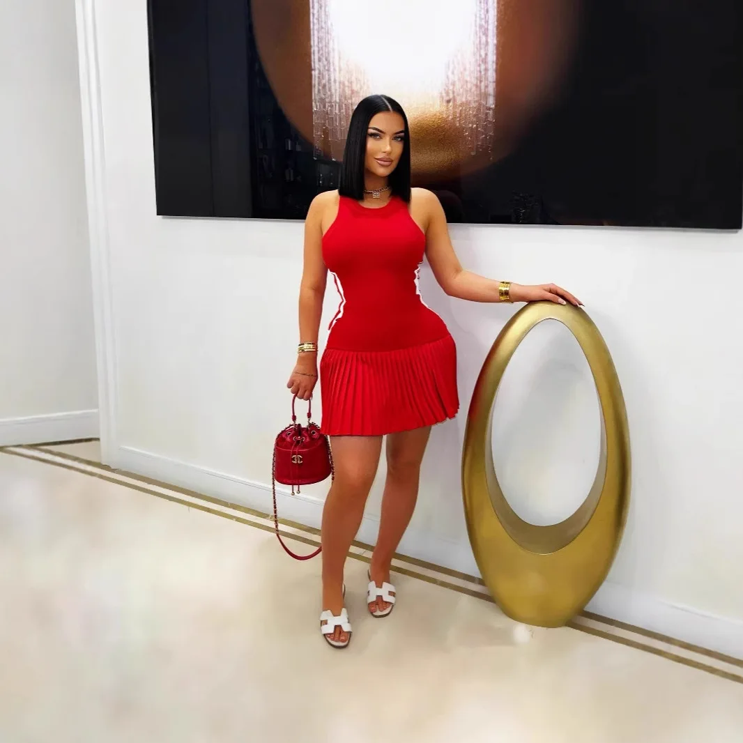 European and American women's clothing summer new slim-fit threaded casual sleeveless pleated skirt sexy dress
European and American women's clothing summer new slim-fit threaded casual sleeveless pleated skirt sexy dress