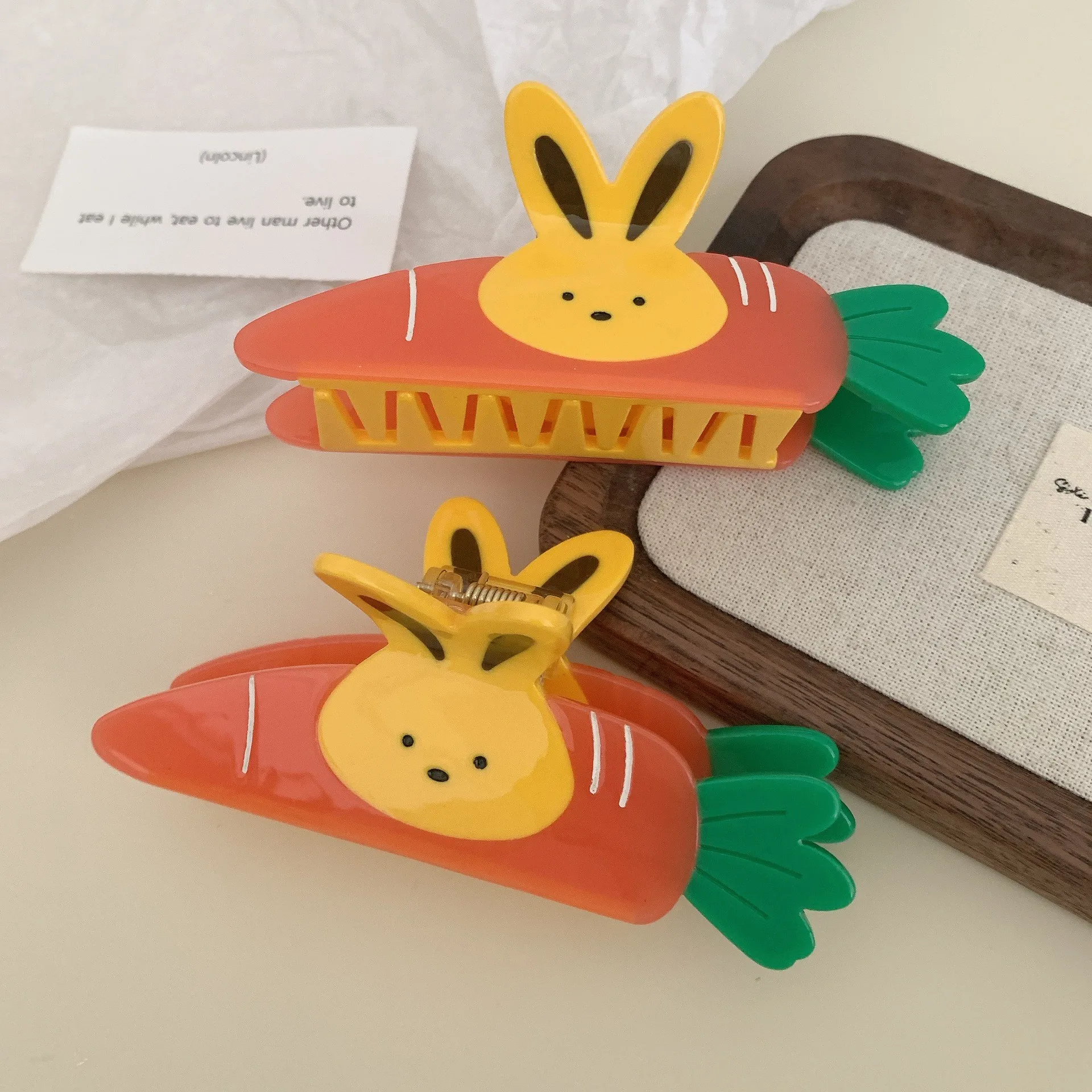 New Cute Cartoon Fruit Carrot Bunny Hair Clip Acetate Hair Claw Hairpin Shark Clip for Woman Girl Hair Accessories
New Cute Cartoon Fruit Carrot Bunny Hair Clip Acetate Hair Claw Hairpin Shark Clip for Woman Girl Hair Accessories