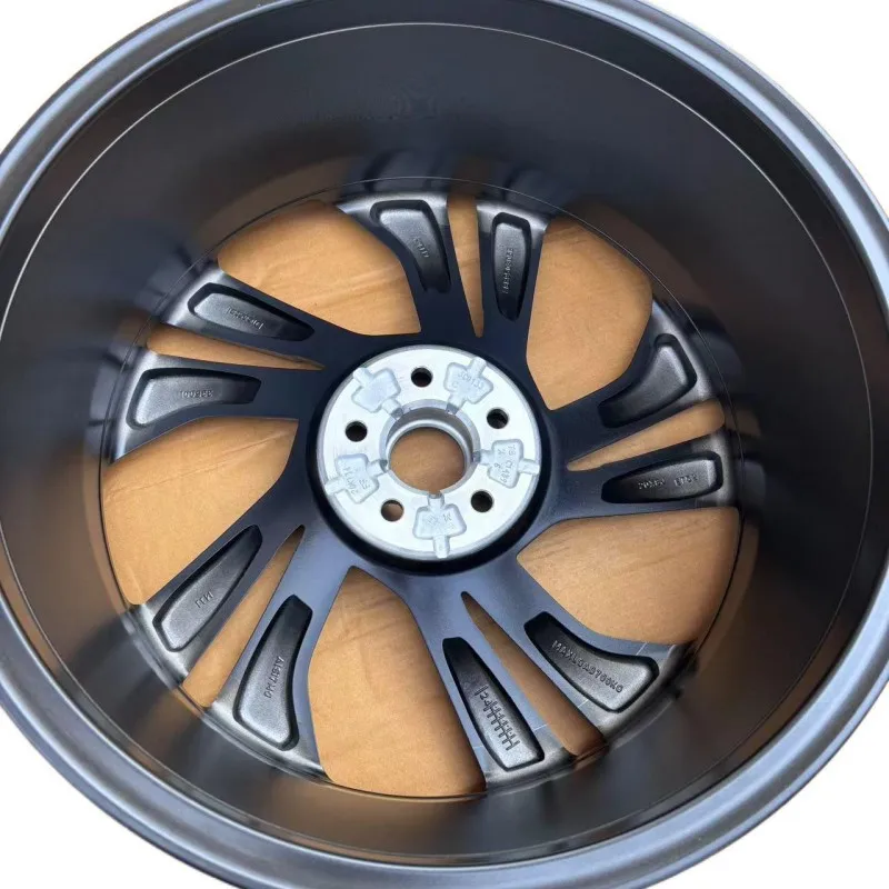 OEM 8889503058 High Strength Alloy Automobile Wheel Hub for Geely Monjaro KX11
OEM 8889503058 High Strength Alloy Automobile Wheel Hub for Geely Monjaro KX11