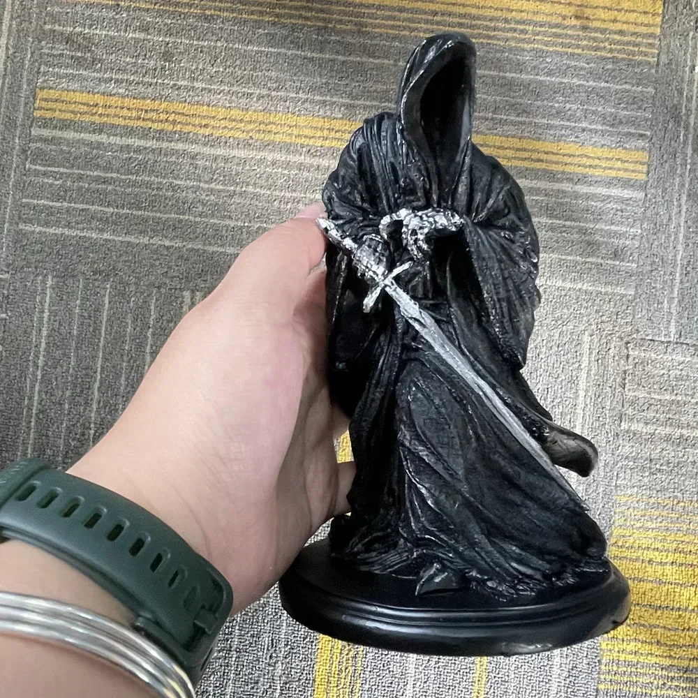 Dark Knight Witch King Black Riders Ringwraiths model figure Resin Statue Aquarium Fish tank decoration Home Desktop ornaments
Dark Knight Witch King Black Riders Ringwraiths model figure Resin Statue Aquarium Fish tank decoration Home Desktop ornaments