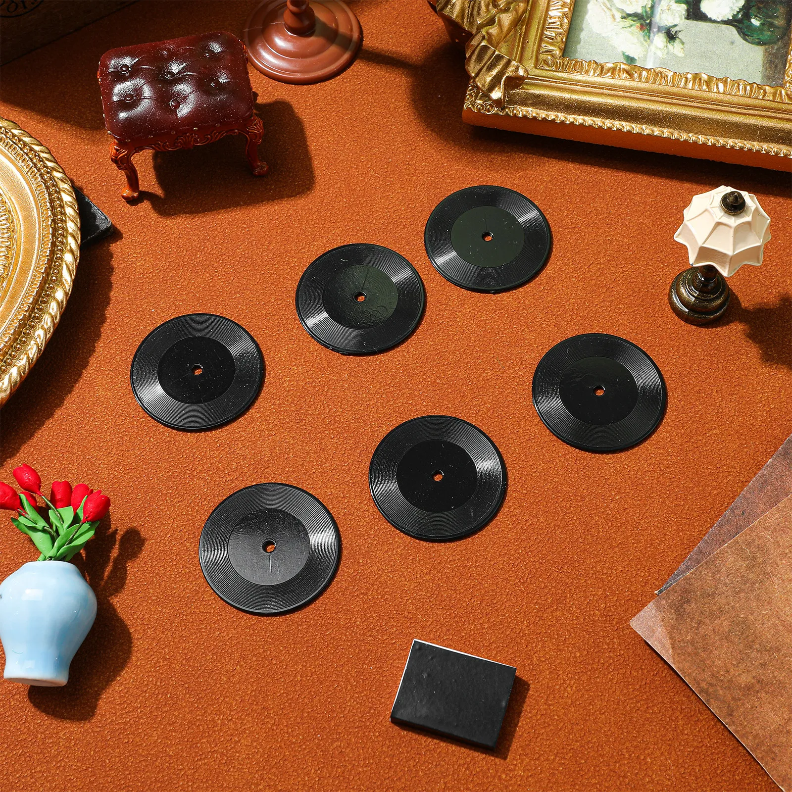 12Pcs Miniature Record Decoration Set Vintage Style Mini House Accessories Perfect Dollhouse Ornament Photo Props Desktop Mini
12Pcs Miniature Record Decoration Set Vintage Style Mini House Accessories Perfect Dollhouse Ornament Photo Props Desktop Mini