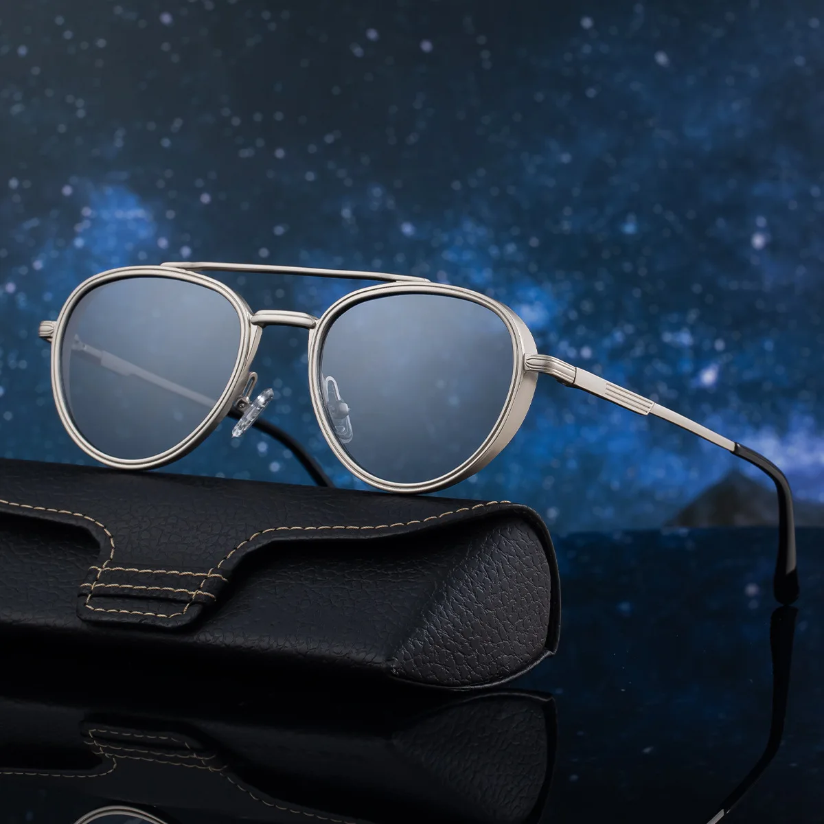 2025 New Men's Metal Punk Pilot Sunglasses Fashion Classic Luxury Outdoor Sunshade Mirrors Pilot Driving Mirrors Travel Goggles
2025 New Men's Metal Punk Pilot Sunglasses Fashion Classic Luxury Outdoor Sunshade Mirrors Pilot Driving Mirrors Travel Goggles