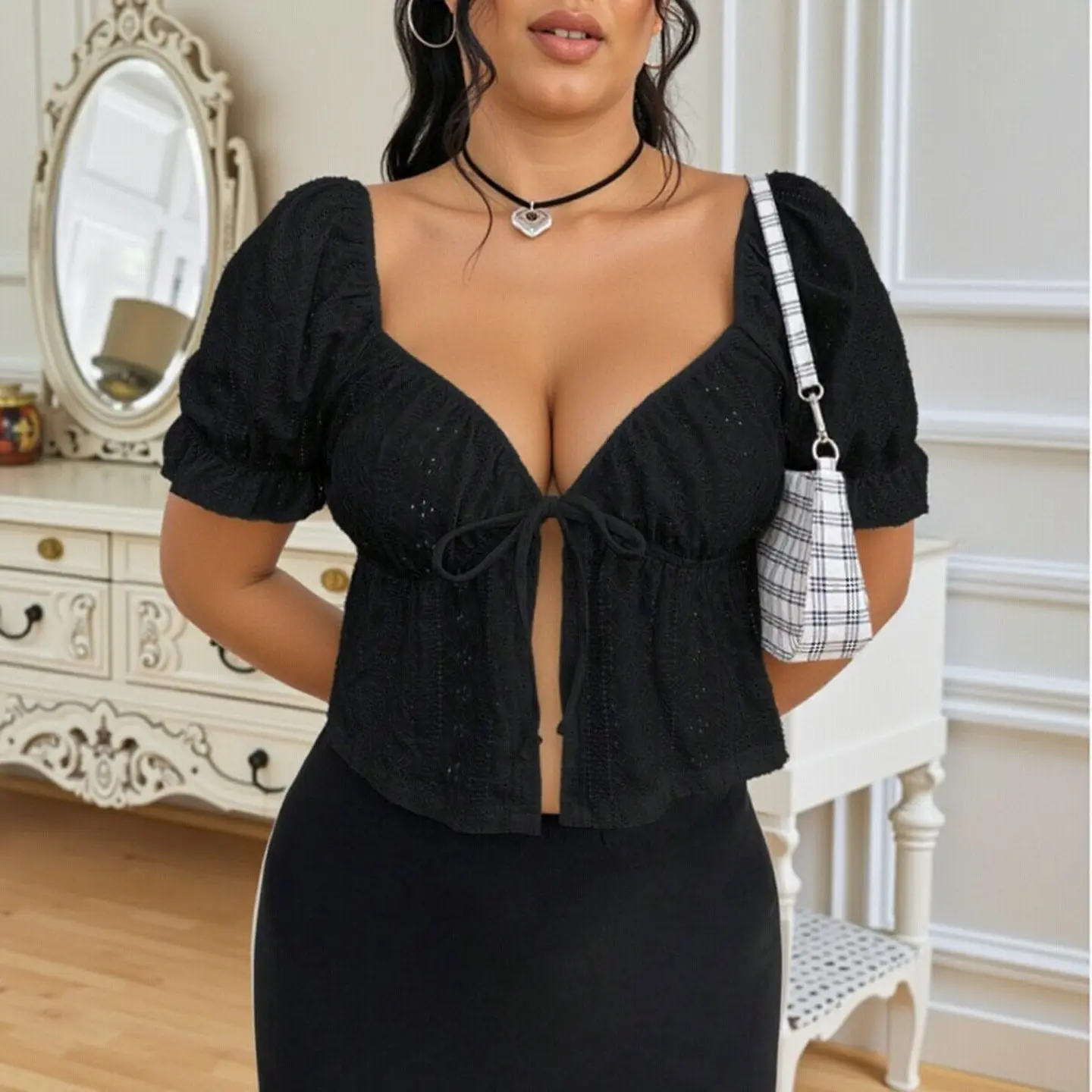 Large Size Women's Summer T-Shirt Sexy V-Neck Blouse Loose Fit Short Sleeve Casual Top for Pear Shaped Body Spring 2025
Large Size Women's Summer T-Shirt Sexy V-Neck Blouse Loose Fit Short Sleeve Casual Top for Pear Shaped Body Spring 2025