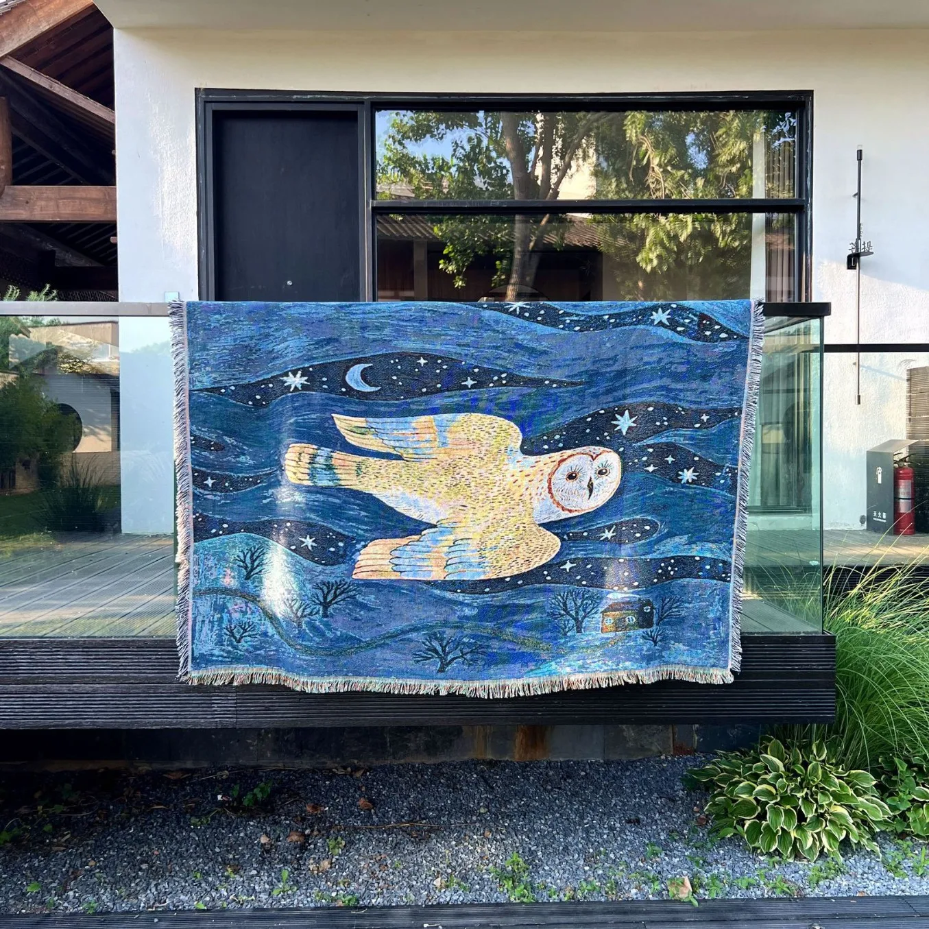 Galaxy Owl Van Gogh Inspired Jacquard Woven Throw Blanket Fringed Celestial Night Sky Artistic Decorative Sofa Blanket for Home
Galaxy Owl Van Gogh Inspired Jacquard Woven Throw Blanket Fringed Celestial Night Sky Artistic Decorative Sofa Blanket for Home