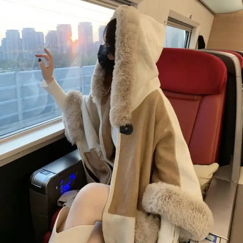 Autumn and Winter Outside with Color Stitching Fur Collar Cloak Color Block Plus Size Wool Coat
Autumn and Winter Outside with Color Stitching Fur Collar Cloak Color Block Plus Size Wool Coat