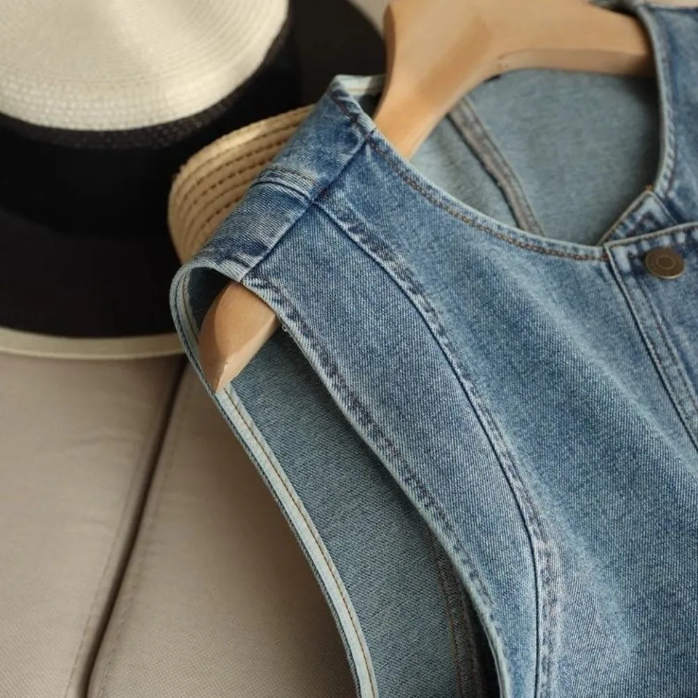 Модные винтажные джинсовые жилеты Y2K, синие универсальные короткие пальто на пуговицах с круглым вырезом, жилет в стиле ретро, женский женский
Модные винтажные джинсовые жилеты Y2K, синие универсальные короткие пальто на пуговицах с круглым вырезом, жилет в стиле ретро, женский женский