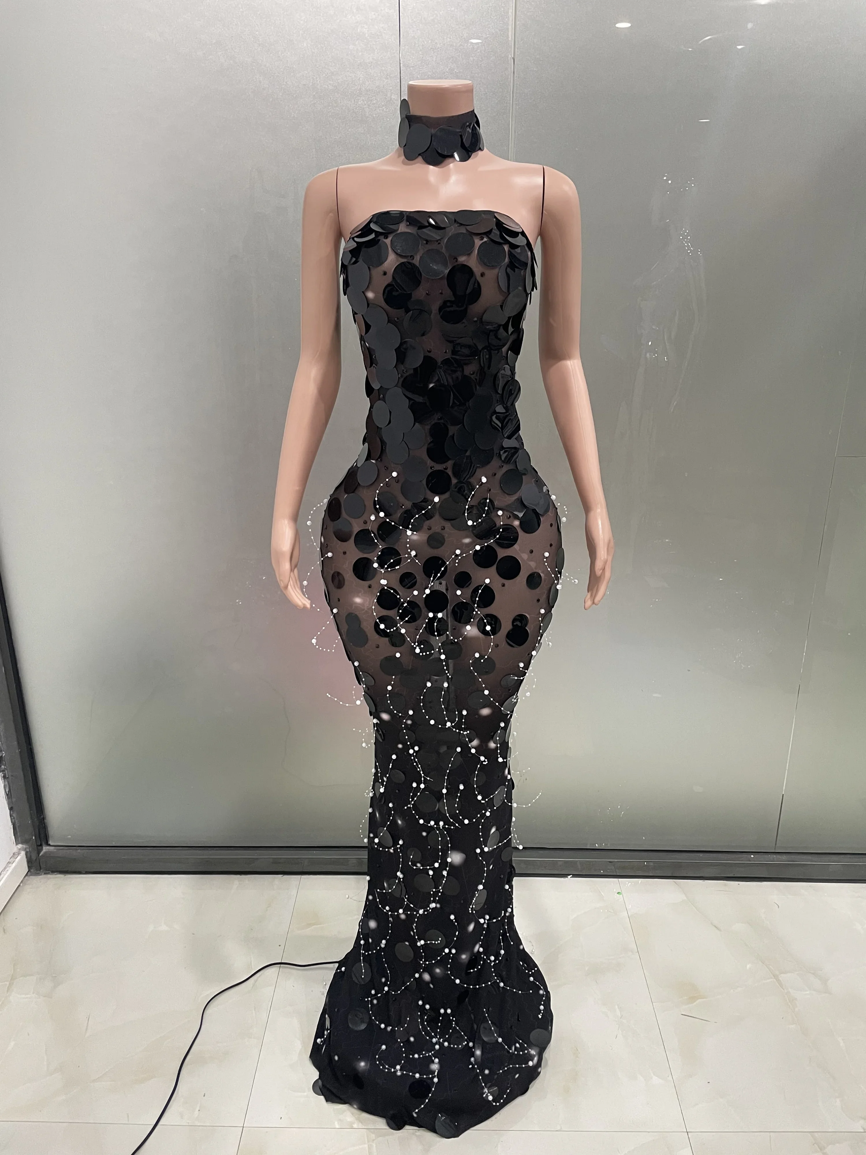 Sparkly Round Sequin Pearl Women Backless Floor Length Dress Birthday Evening Party Queen Dresses Celebrate Drag Costume
Sparkly Round Sequin Pearl Women Backless Floor Length Dress Birthday Evening Party Queen Dresses Celebrate Drag Costume
