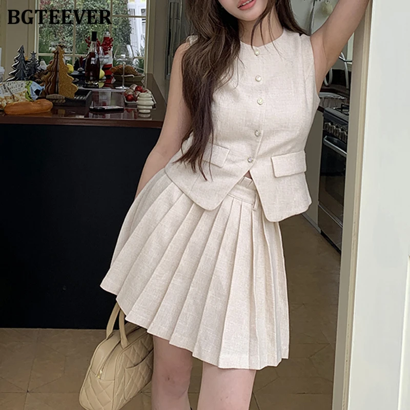 BGTEEVER Summer Elegant Ladies 2 Pieces Skirt Set O-neck Single-breasted Sleeveless Vests & High Waist A-line Pleated Mini Skirt
BGTEEVER Summer Elegant Ladies 2 Pieces Skirt Set O-neck Single-breasted Sleeveless Vests & High Waist A-line Pleated Mini Skirt