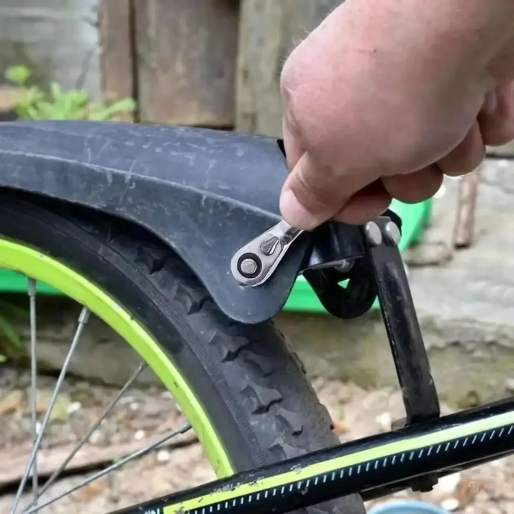 Chrome Vanadium Mini Ratchet Wrench Reversible Mechanism Offset Design Quick Socket Wrench Durable Mini Size 72-tooth Ratchet
Chrome Vanadium Mini Ratchet Wrench Reversible Mechanism Offset Design Quick Socket Wrench Durable Mini Size 72-tooth Ratchet