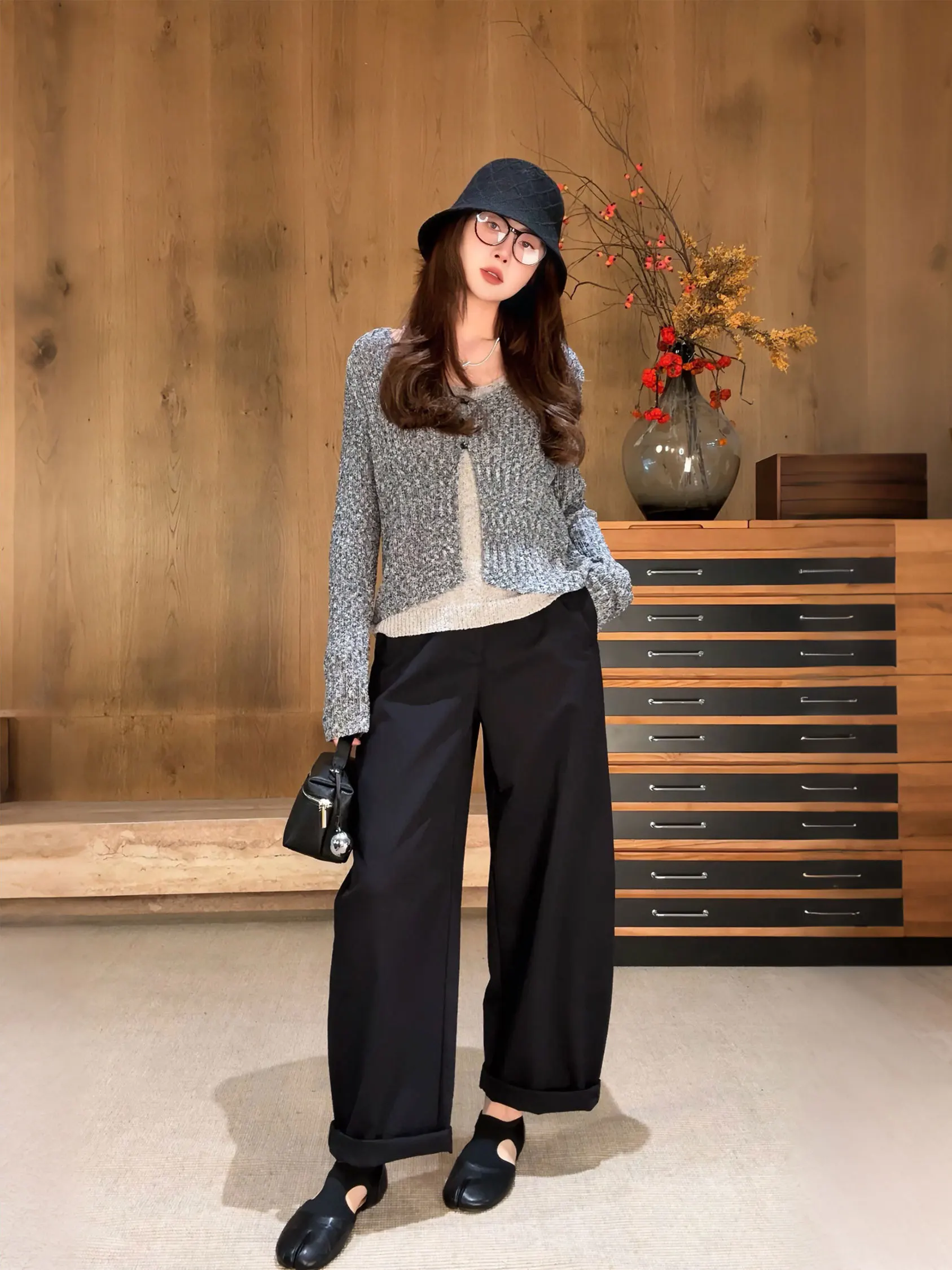 Loose Comfortable Long Pants Elastic Waist Flower Bud Lazy Style Casual Trousers Women's High Waist Pure Color Autumn Season
Loose Comfortable Long Pants Elastic Waist Flower Bud Lazy Style Casual Trousers Women's High Waist Pure Color Autumn Season