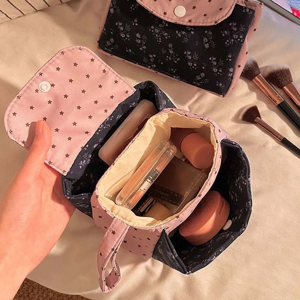 Purple Print Floral Makeup Bag Star Polka Dot Soft Cotton Cosmetic Pouch Large Capacity Snap Closure Coin Purse
Purple Print Floral Makeup Bag Star Polka Dot Soft Cotton Cosmetic Pouch Large Capacity Snap Closure Coin Purse