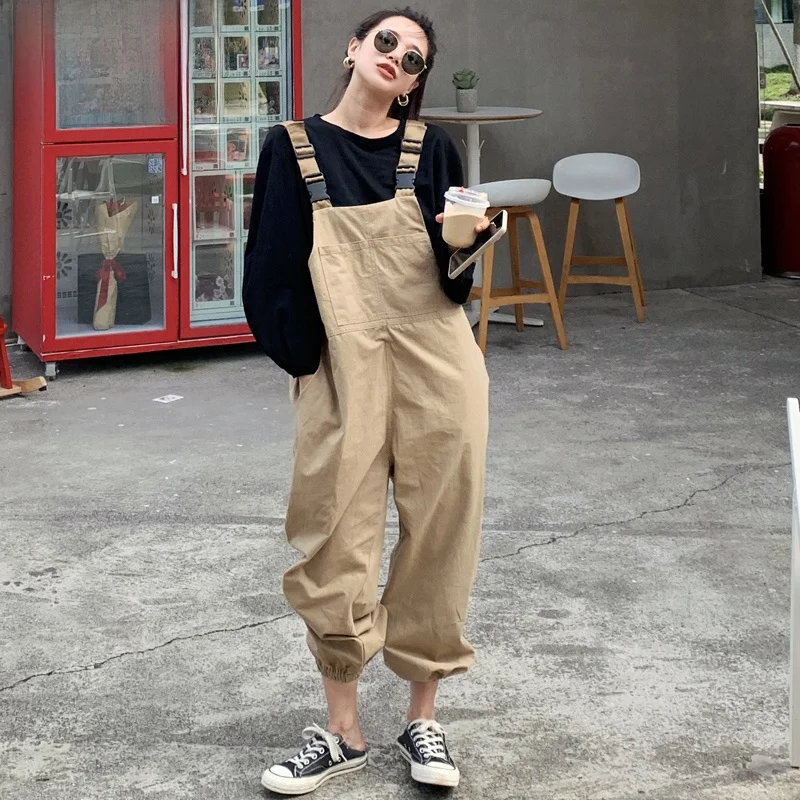 Casual Korean Sle Overalls Women's Loose Fit Workwear Trousers High Waist Polyester Fiber Pure Color with kets
Casual Korean Sle Overalls Women's Loose Fit Workwear Trousers High Waist Polyester Fiber Pure Color with kets