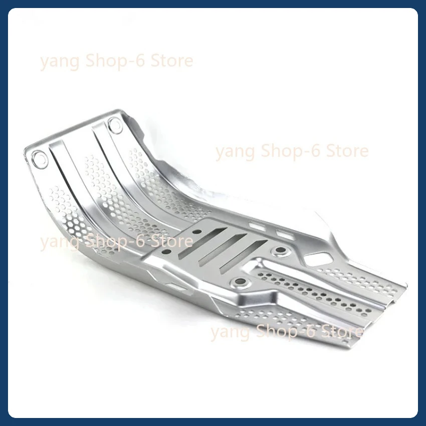 New Motorcycle Engine Guard Frame Protector Cover for CFMOTO 800-5 800MT CF800-5 CF800MT CF MOTO MT800 (can Not Fit 2023-2024)
New Motorcycle Engine Guard Frame Protector Cover for CFMOTO 800-5 800MT CF800-5 CF800MT CF MOTO MT800 (can Not Fit 2023-2024)