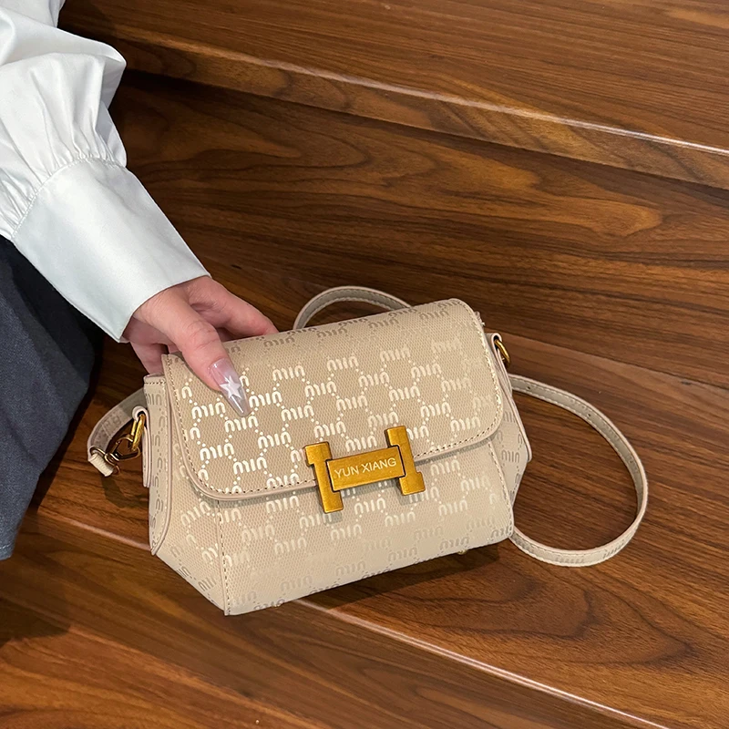 Fashionable Elegant Hand Bags Women's, Luxury Leather Tote Bags Crossbody and Shoulder Style Famous Brand
Fashionable Elegant Hand Bags Women's, Luxury Leather Tote Bags Crossbody and Shoulder Style Famous Brand