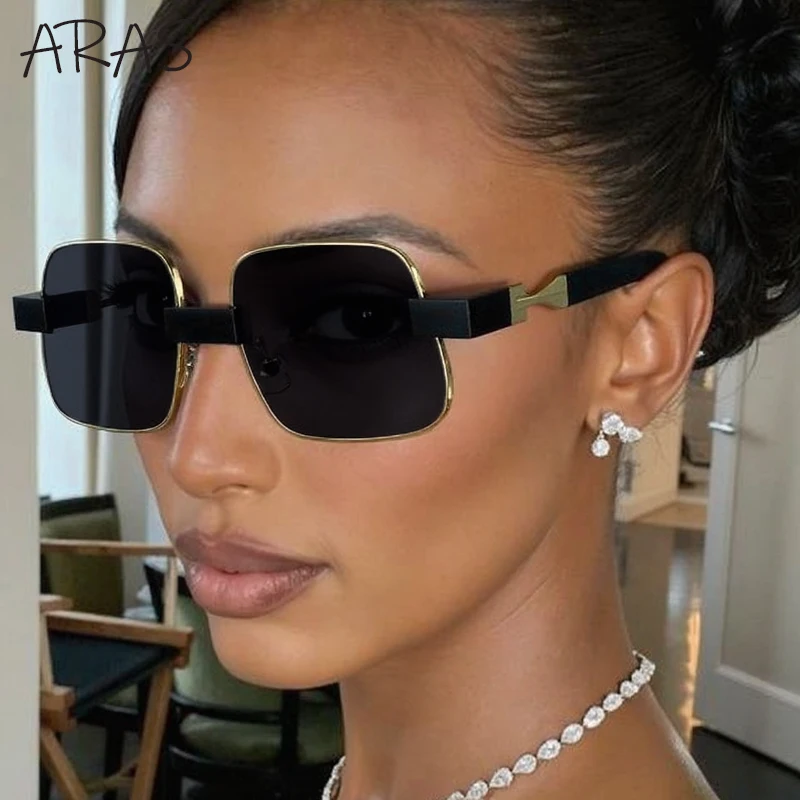 Vintage Steampunk Square Sunglasses Women 2025 Luxury Brand Classic Big Frame Punk Shield Sun Glasses For Ladies UV400 Shades
Vintage Steampunk Square Sunglasses Women 2025 Luxury Brand Classic Big Frame Punk Shield Sun Glasses For Ladies UV400 Shades