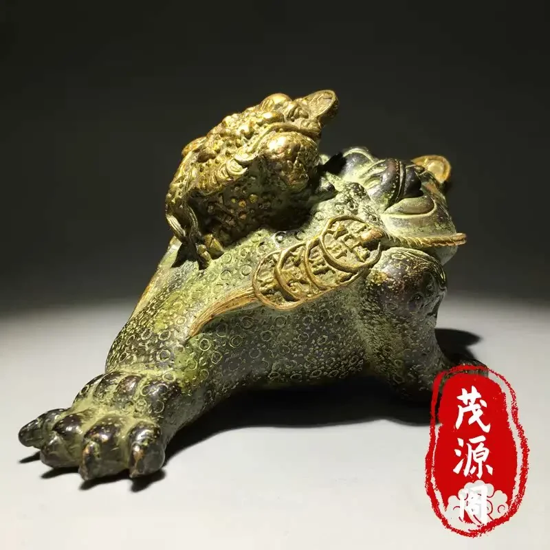 Chinese Fengshui Bronze Gilt Toad Statue Wealth Money Coin Bufo Frog Home Decor Lucky Symbol
Chinese Fengshui Bronze Gilt Toad Statue Wealth Money Coin Bufo Frog Home Decor Lucky Symbol