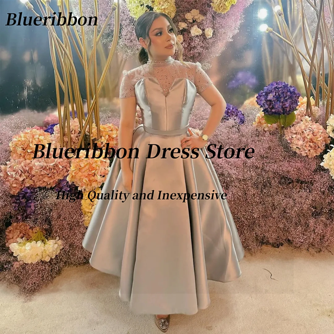 Blueribbon Sexy Bead High Collar Prom Dresses Short Sleeves Buttons Back Bespoke Party Dress Ankle Length Satin Evening Gowns
Blueribbon Sexy Bead High Collar Prom Dresses Short Sleeves Buttons Back Bespoke Party Dress Ankle Length Satin Evening Gowns