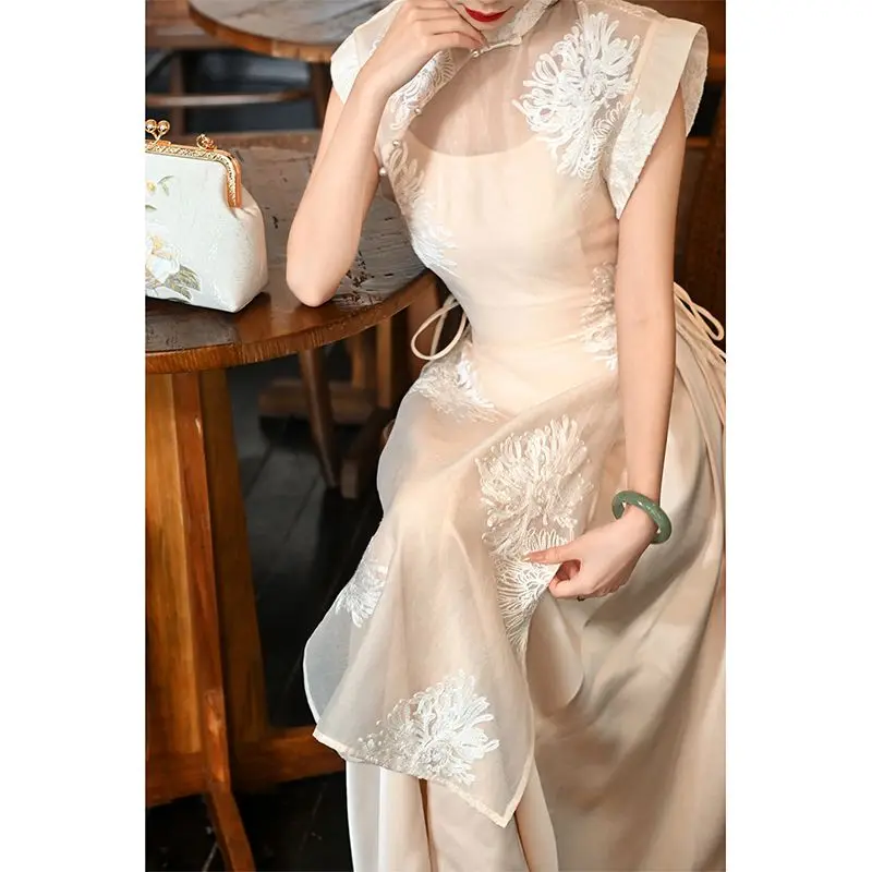 2025 New Chinese Style 2 Piece Set Women's Spring Summer Zen Outfit Minimalist Design Elegant Top Skirt
2025 New Chinese Style 2 Piece Set Women's Spring Summer Zen Outfit Minimalist Design Elegant Top Skirt