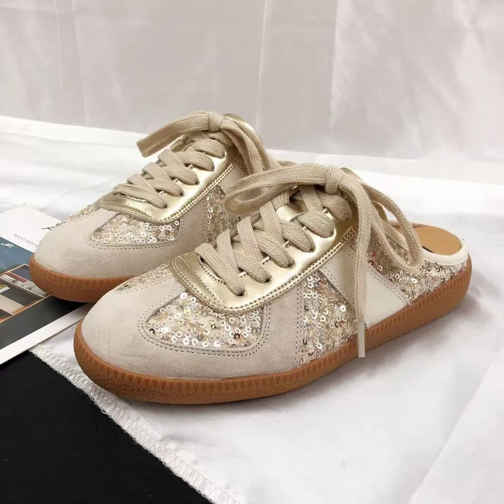 Women's Gold Sequin Closed-Toe Mules-Style Flat Sandals for Outdoor Wear, Lazy to Match Skirts, Casual Sneaker-Inspired Design 
Women's Gold Sequin Closed-Toe Mules-Style Flat Sandals for Outdoor Wear, Lazy to Match Skirts, Casual Sneaker-Inspired Design