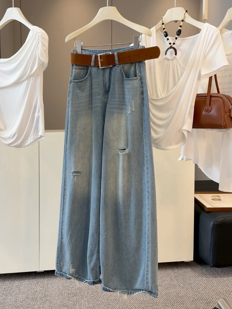 Foamlina New Women's Denim Pants 2026 Summer New High Waist Washed Ripped Jeans Trendy Wide Leg Loose Fit Female Long Trousers
Foamlina New Women's Denim Pants 2026 Summer New High Waist Washed Ripped Jeans Trendy Wide Leg Loose Fit Female Long Trousers