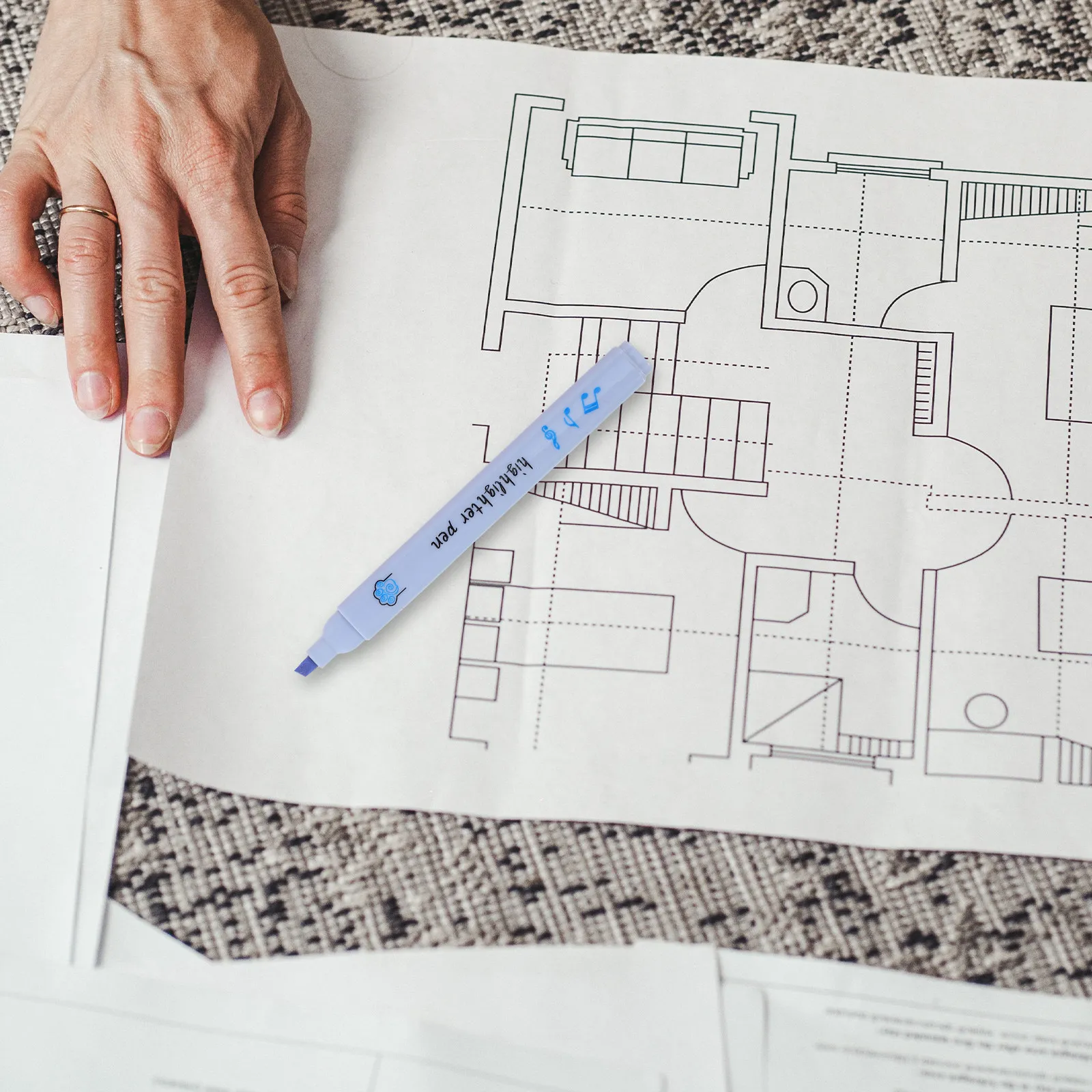 12Pcs Cute Cat Paws Highlighter Pens Vibrant Waterbased Marker Pens for Students Planners Journals School Office Organization
12Pcs Cute Cat Paws Highlighter Pens Vibrant Waterbased Marker Pens for Students Planners Journals School Office Organization