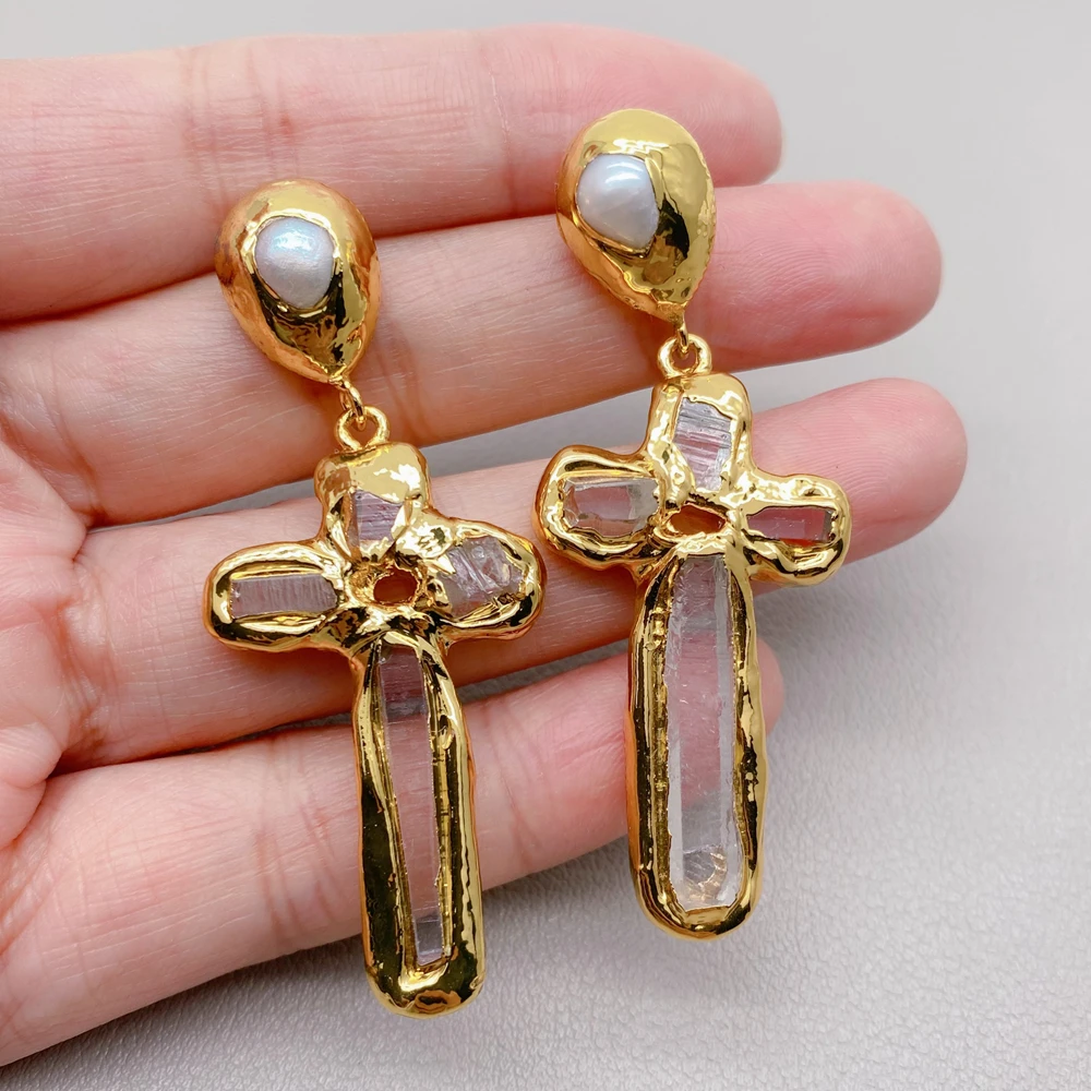 YYGEM 24x40 мм прозрачный кварц с белым жемчугом распятие висячие серьги религиозные украшения
YYGEM 24x40 мм прозрачный кварц с белым жемчугом распятие висячие серьги религиозные украшения