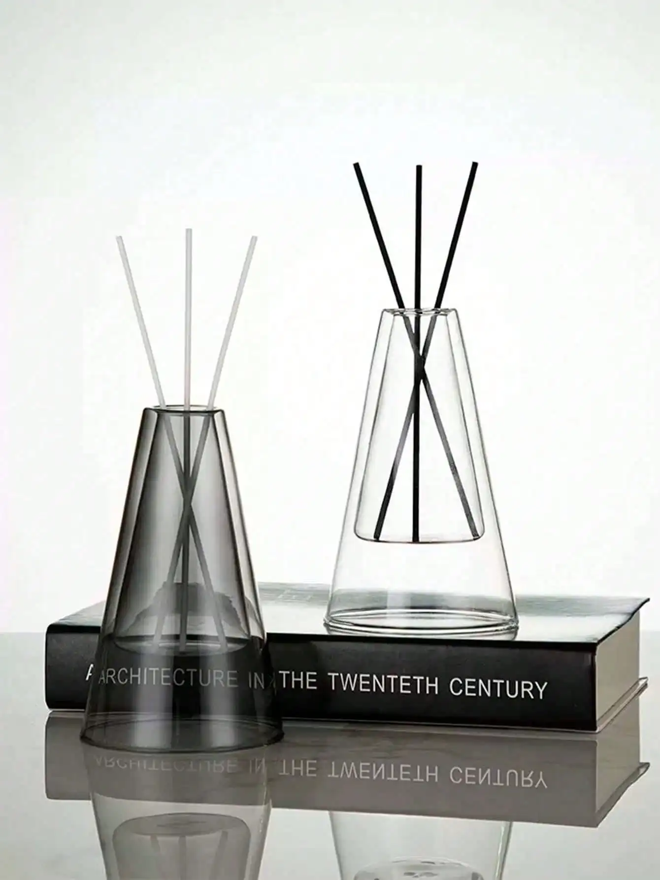1 Glass Vase, Indoor Aromatherapy Diffuser, (No Diffuser Stick, Single Bottle) Diffuser, Aromatherapy Bottle Double-Layer Home D
1 Glass Vase, Indoor Aromatherapy Diffuser, (No Diffuser Stick, Single Bottle) Diffuser, Aromatherapy Bottle Double-Layer Home D