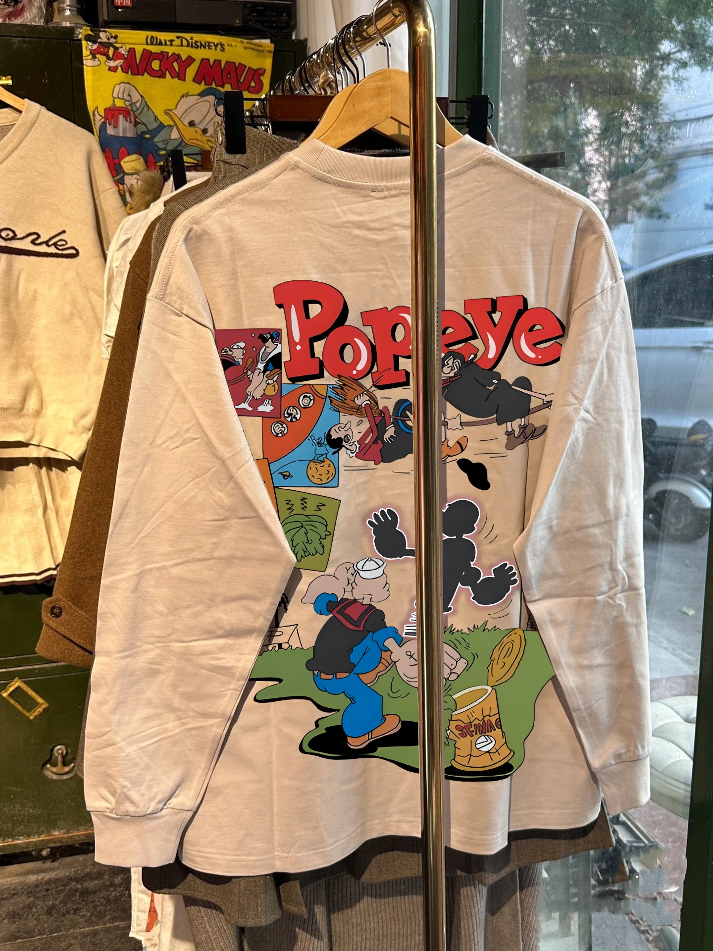 Long Sve Pure Cotton T-irt Couple Sle Loose Cartoon Print Base Layer irt Autumn Faion Casual round Ne Top
Long Sve Pure Cotton T-irt Couple Sle Loose Cartoon Print Base Layer irt Autumn Faion Casual round Ne Top