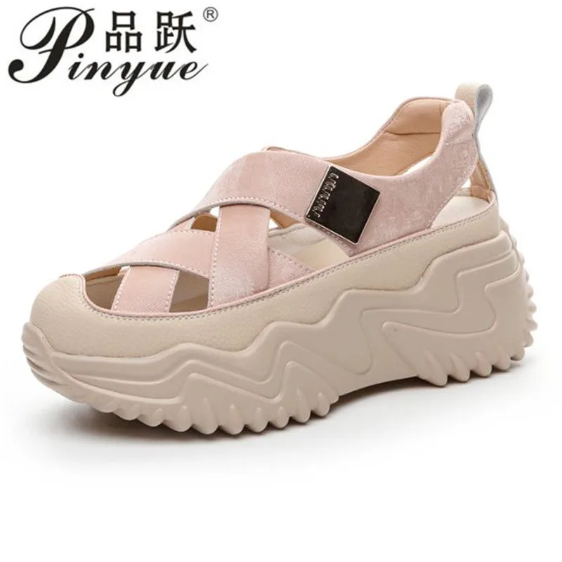 7cm Pumps Shoes Women Genuine Leather Wedges High Heel Gladiator Sandals Female Summer Round Toe Fashion Sneakers Casual Shoes
7cm Pumps Shoes Women Genuine Leather Wedges High Heel Gladiator Sandals Female Summer Round Toe Fashion Sneakers Casual Shoes