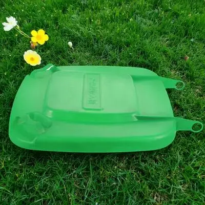 Replacement Plastic Garbage Can Lid Outdoor Sanitation Waste Bin Cover Heavy Duty Trash Can Protector for Public Areas Hotels
Replacement Plastic Garbage Can Lid Outdoor Sanitation Waste Bin Cover Heavy Duty Trash Can Protector for Public Areas Hotels