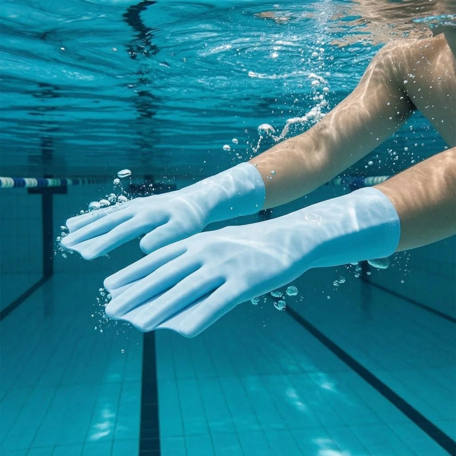 Silicone Swim Paddles Finger Grooves Swimming Hand Paddles Swimming Hand Paddle Soft Water Sport Gear Flexible
Silicone Swim Paddles Finger Grooves Swimming Hand Paddles Swimming Hand Paddle Soft Water Sport Gear Flexible